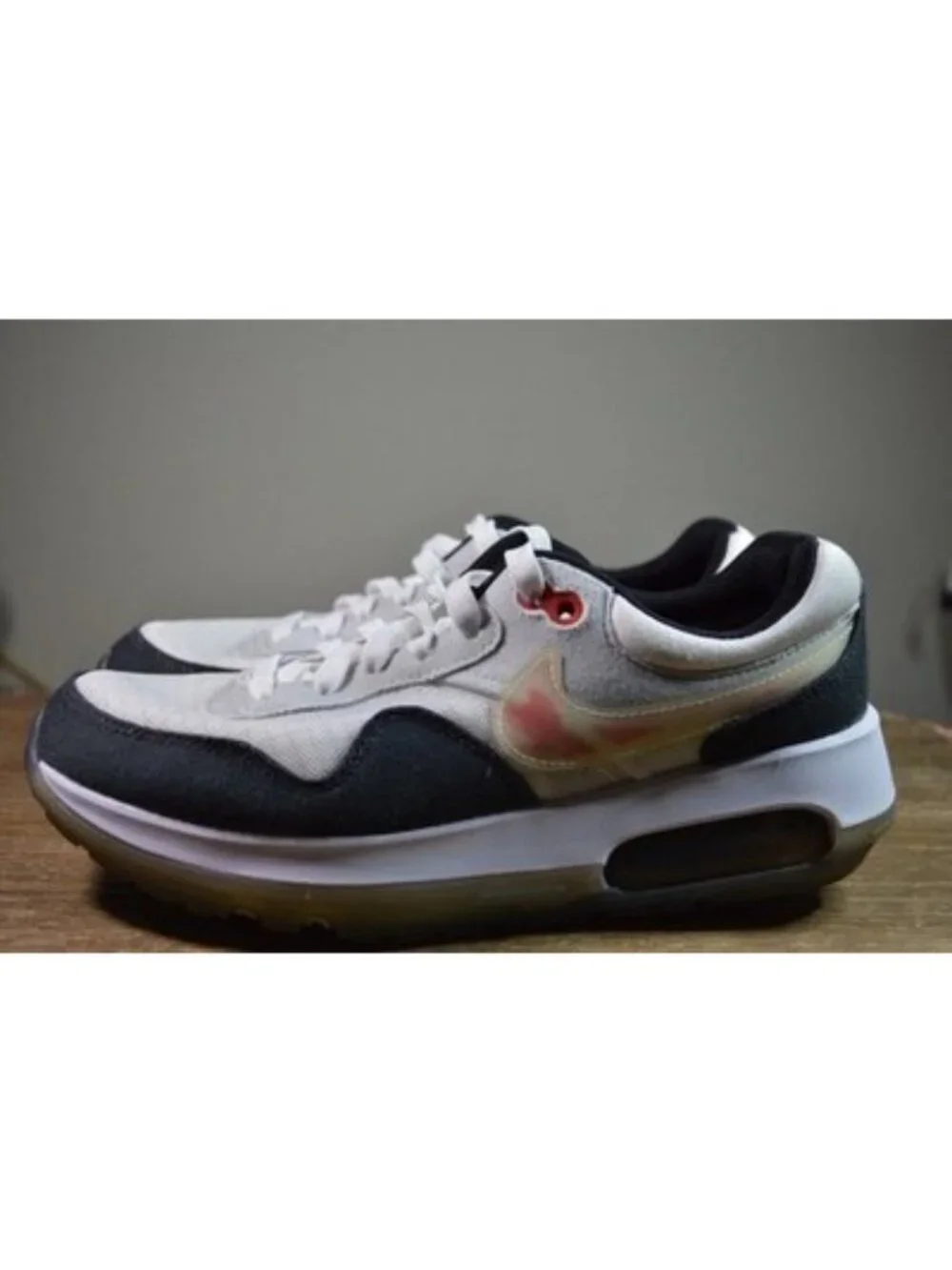 Nike Boys Size 5.5 Y Air Max Shoes Casual Streetwear Sneakers Athleisure